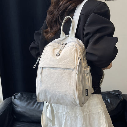 Sac à Dos en Nylon Multicouches – Design Minimaliste et Polyvalent