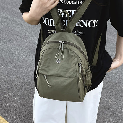 Sac à Dos en Nylon Multicouches – Design Minimaliste et Polyvalent