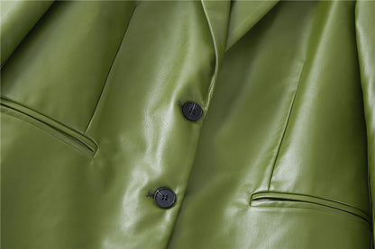 Ensemble en simili cuir Vivatelle “Émeraude” – blazer & pantalo