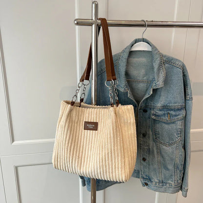 Mila Shoulder Bag for Fall and Winter