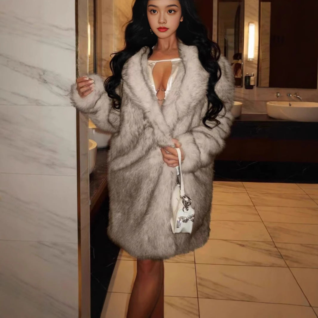 Vivatelle “Isolde” Manteau Long en Fausse Fourrure – Élégance Glamour