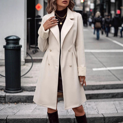 Vivatelle “Amélie” Manteau Ajusté – Élégance Classique