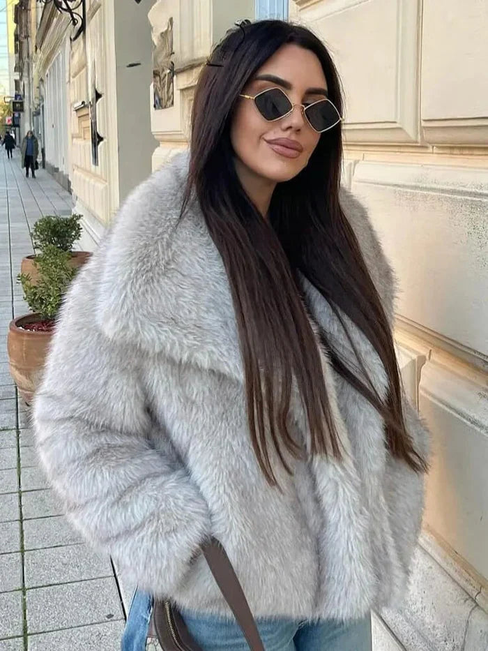 Mia|Veste en fourrure de luxe