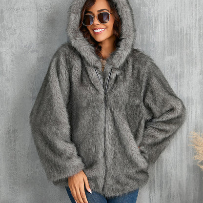 Manteau à capuche Vivatelle “Aurora” – fausse fourrure élégante