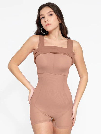 Short, sculpting Laura dress with square neck